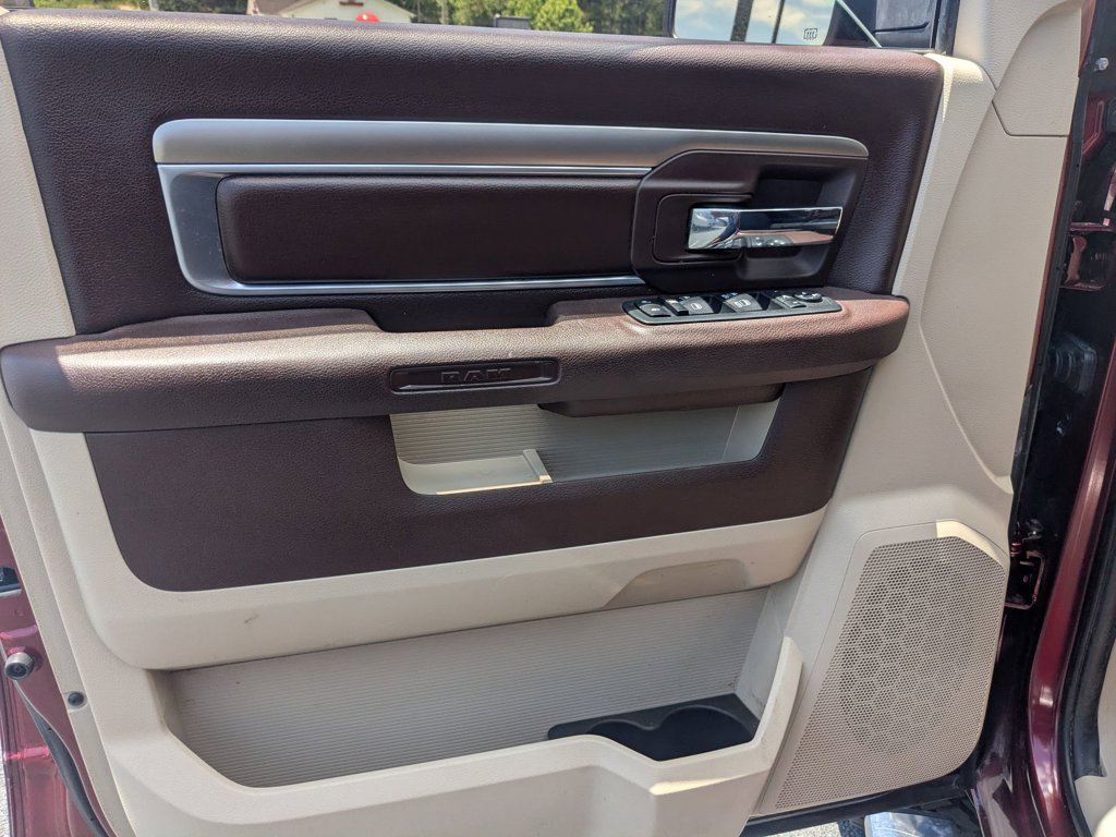 Used 2019 Delmonico Red Pearlcoat Ram Lone Star image 11