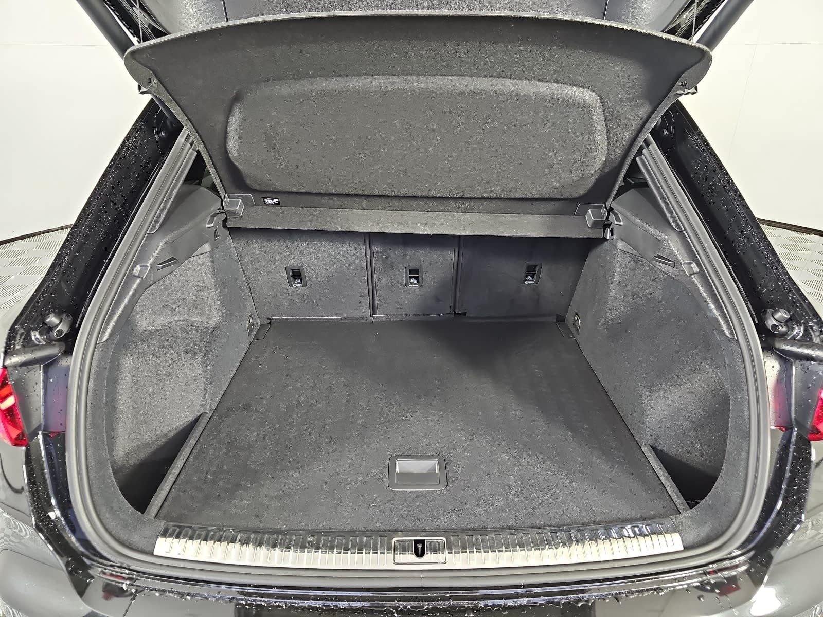 Used 2023 Black Audi Premium Plus image 12