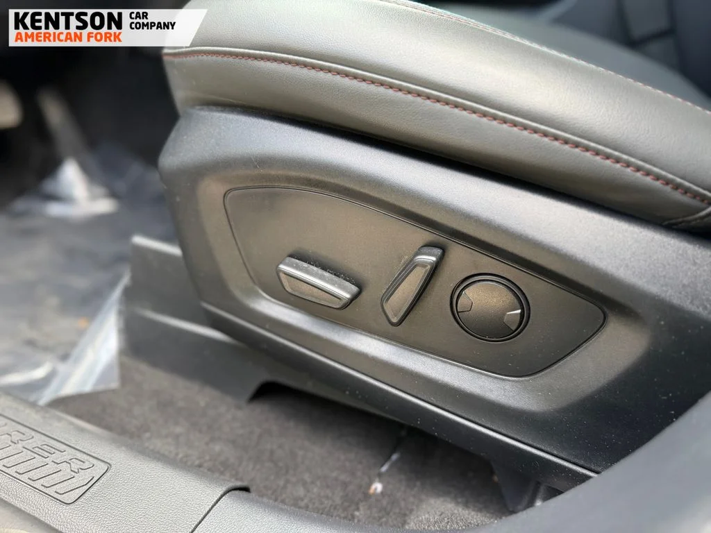 Used 2025 Gray Ford Active image 23