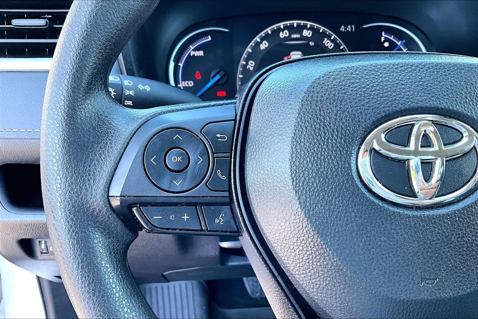 Used 2024 Ice Cap Toyota Hybrid LE image 23