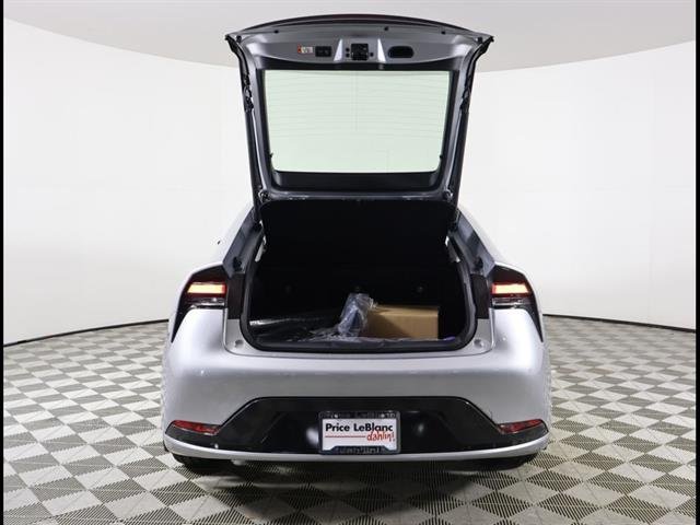 2026 Toyota Prius Plug-in Hybrid XSE Premium - Photo 18