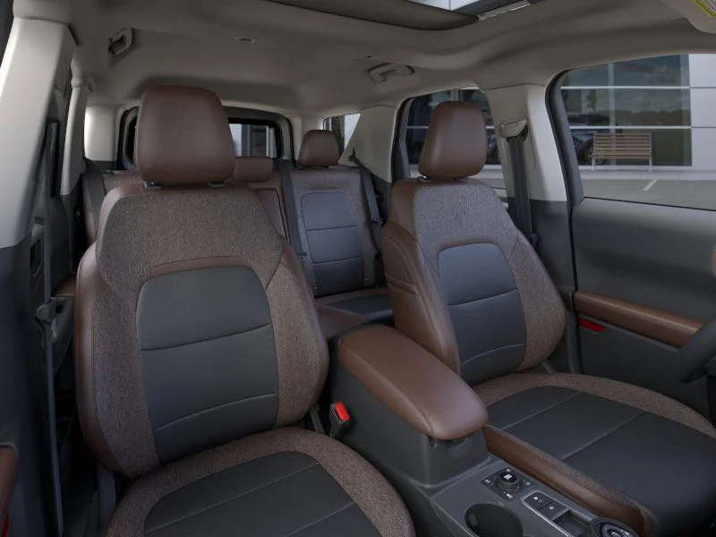 New 2025 Desert Sand Ford Outer Banks image 34