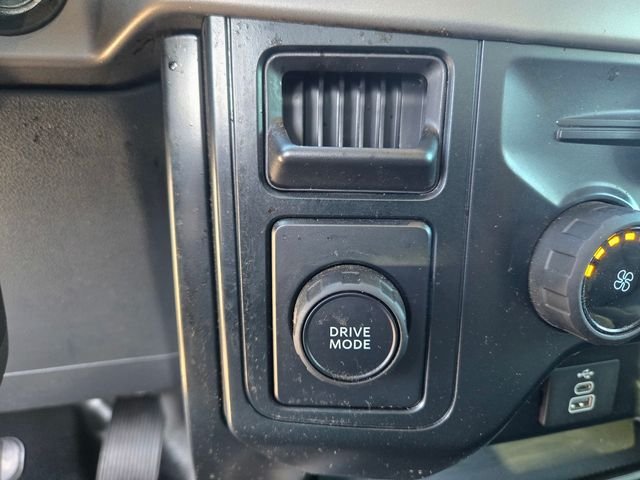 Used 2025 White Ford XL image 13