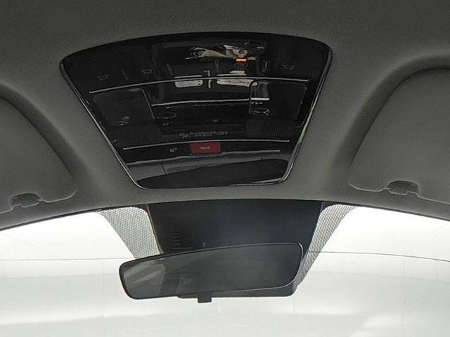 New 2027 Black Hyundai SEL AWD image 41