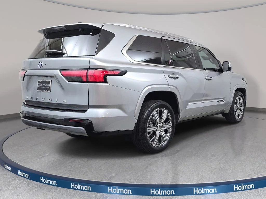 Used 2024 Silver Toyota Capstone image 9