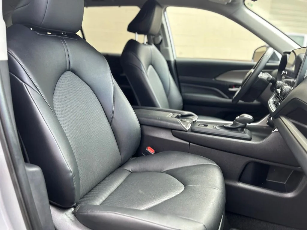 Used 2025 Silver Toyota Limited image 12