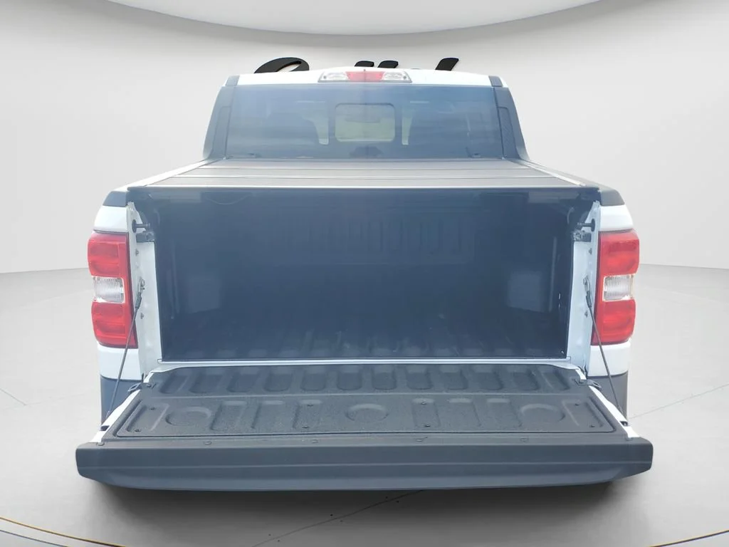 Used 2024 White Ford Lariat image 9
