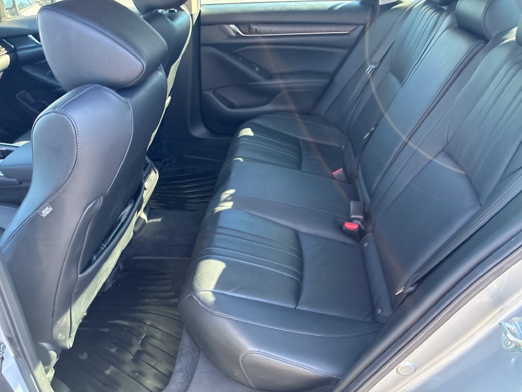 Used 2022 Gray Honda Touring image 19