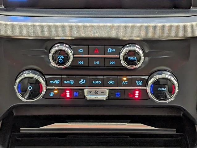 New 2027 Neptune Blue Ford F-250® Platinum® image 47