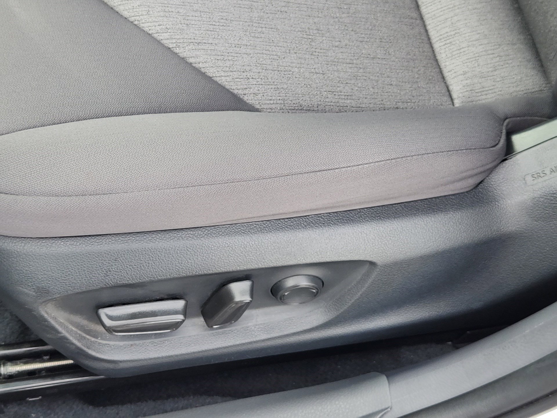 2024 Toyota Camry LE - Photo 21