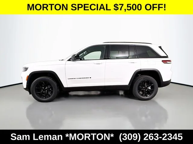New 2026 White Jeep Altitude image 4