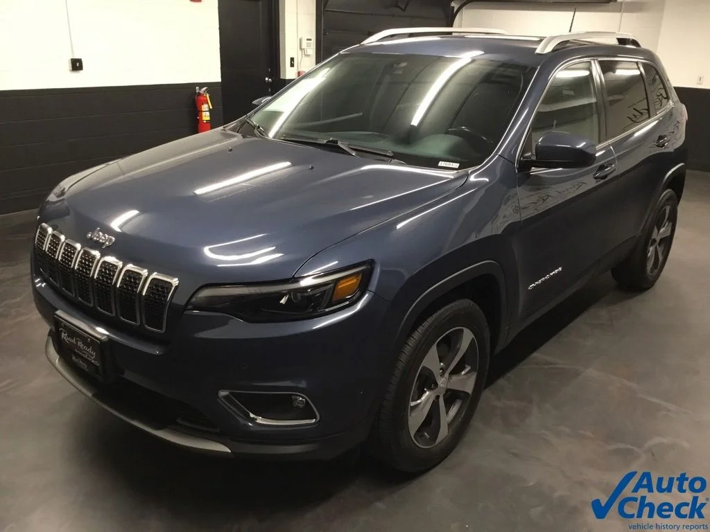 Used 2019 Blue Jeep Limited image 6