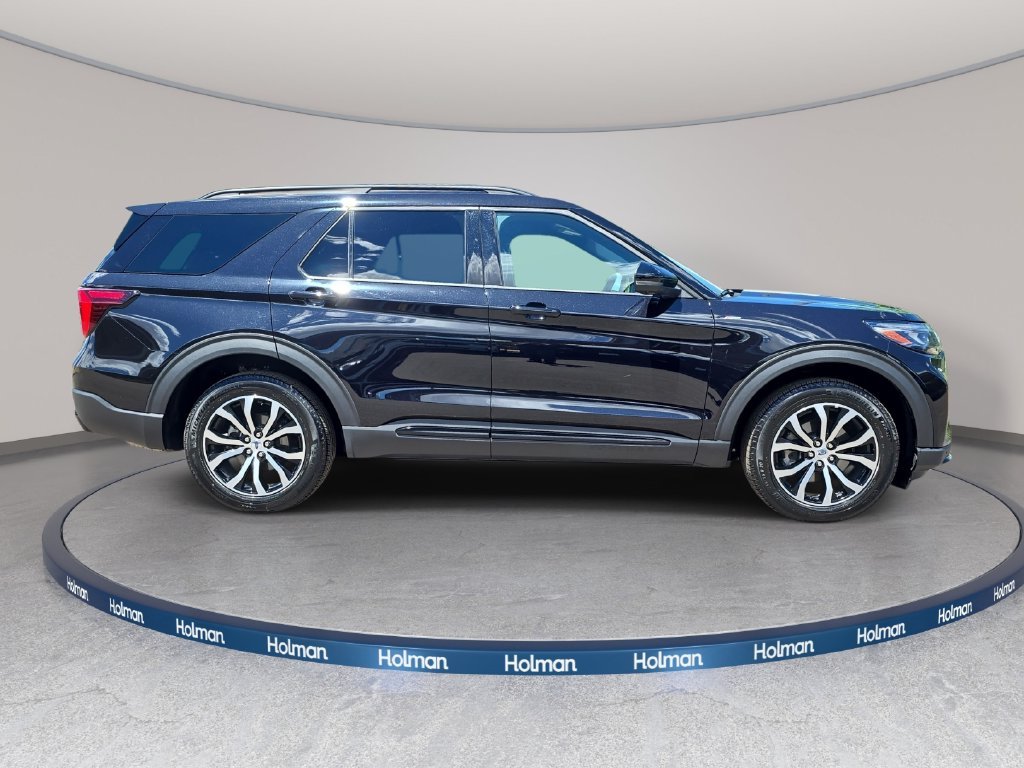 Used 2025 Black Ford ST-Line image 5