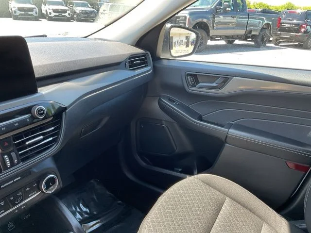 Used 2025 White Ford Active image 35