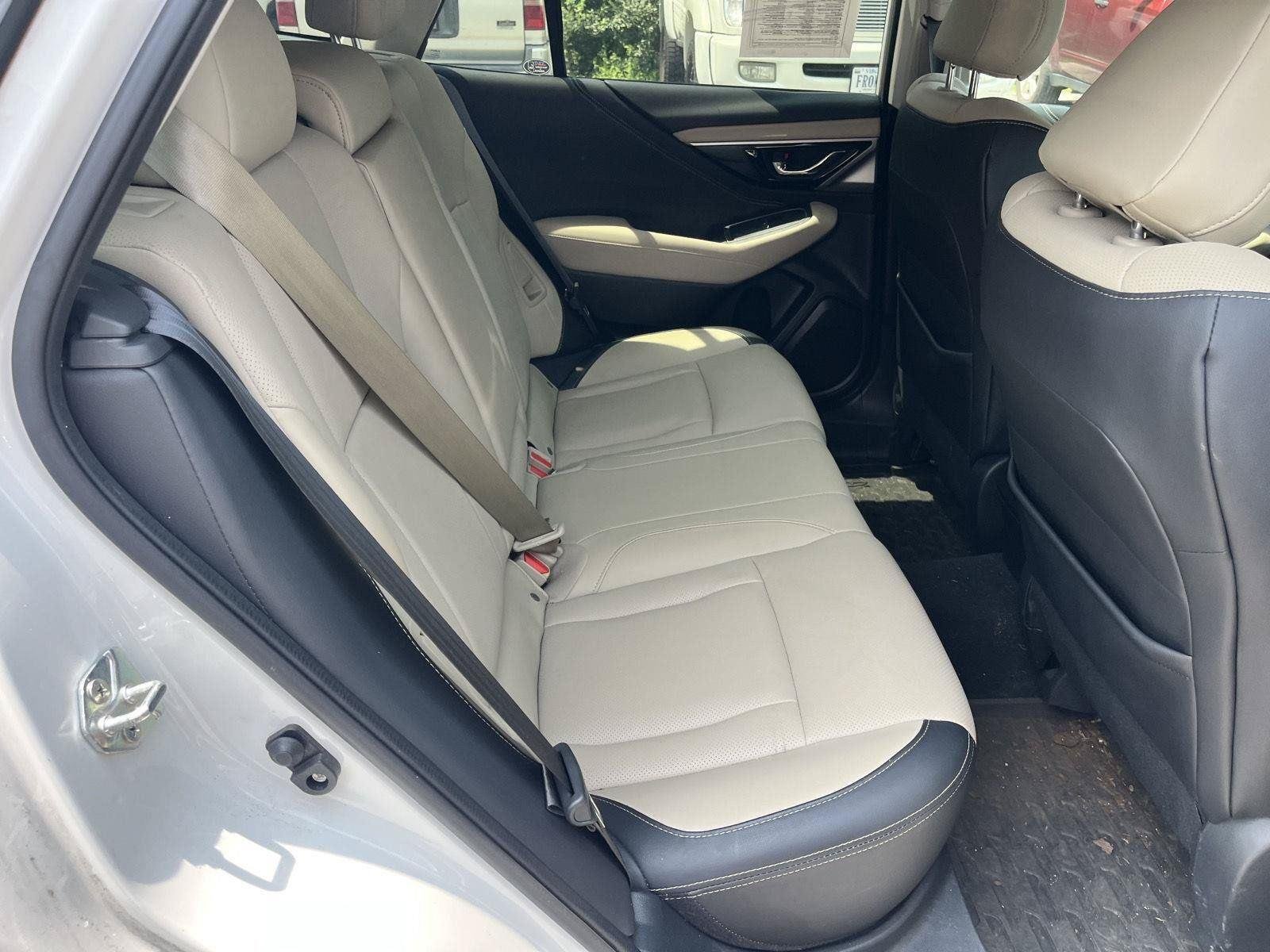 Used 2022 Crystal White Pearl Subaru Limited image 14