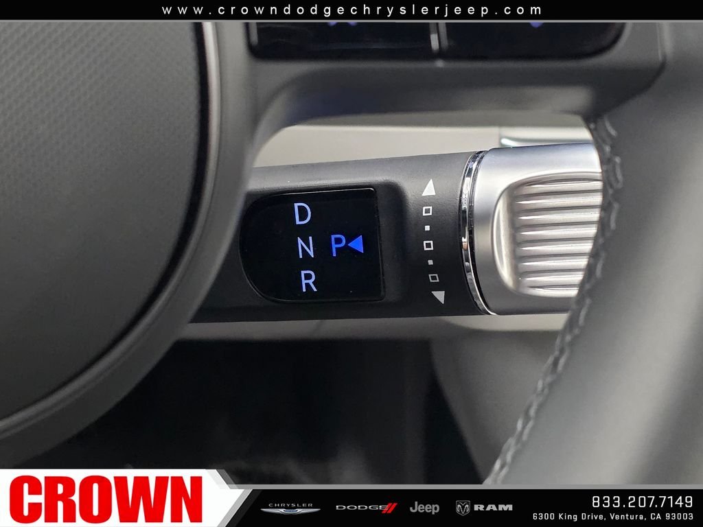 Used 2023 White Hyundai SEL image 33