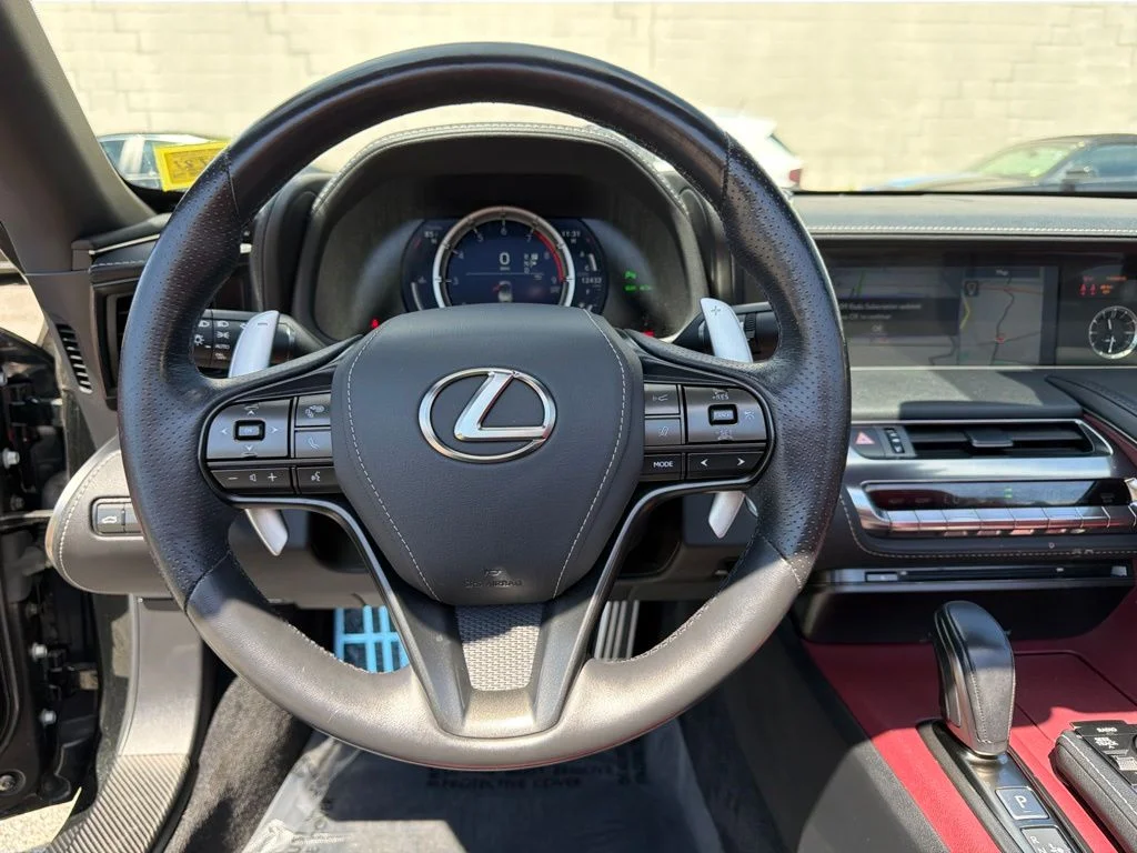 Used 2021 Black Lexus 500 image 16