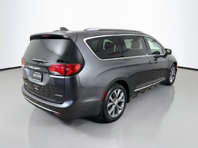 Used 2020 Gray Chrysler Limited image 7