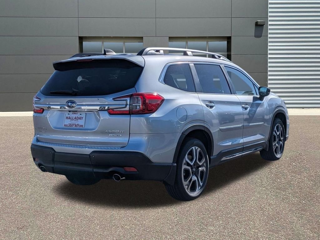 New 2026 Ice Silver Metallic Subaru Limited image 5
