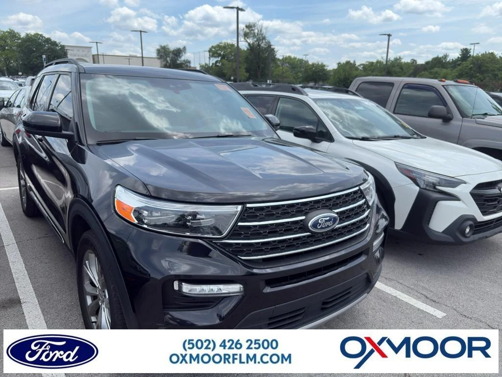 Used 2023 Agate Black Metallic Ford XLT image 1