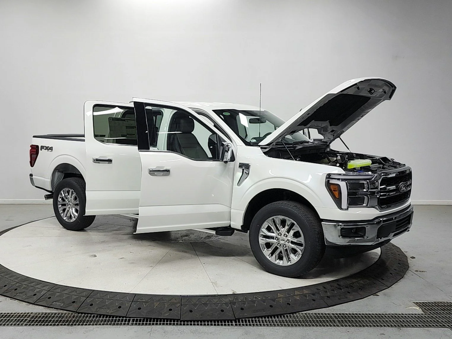 New 2026 White Ford Lariat image 9