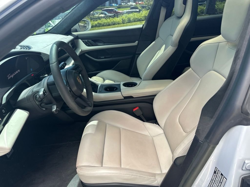 Used 2022 Off-white Porsche GTS image 2