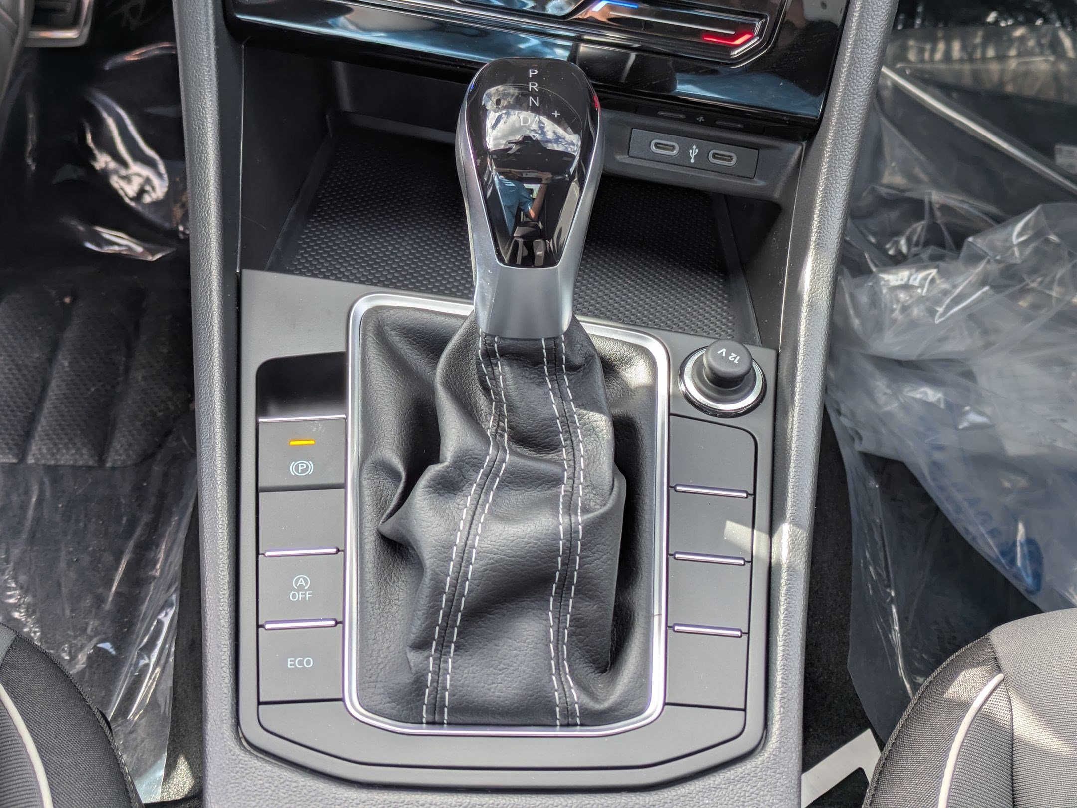 New 2026 Platinum Gray Metallic Volkswagen Sport image 13