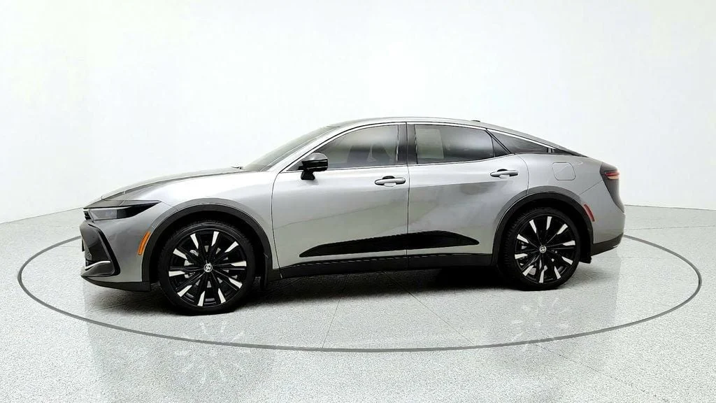Used 2026 Heavy Metal Toyota Platinum AWD image 8