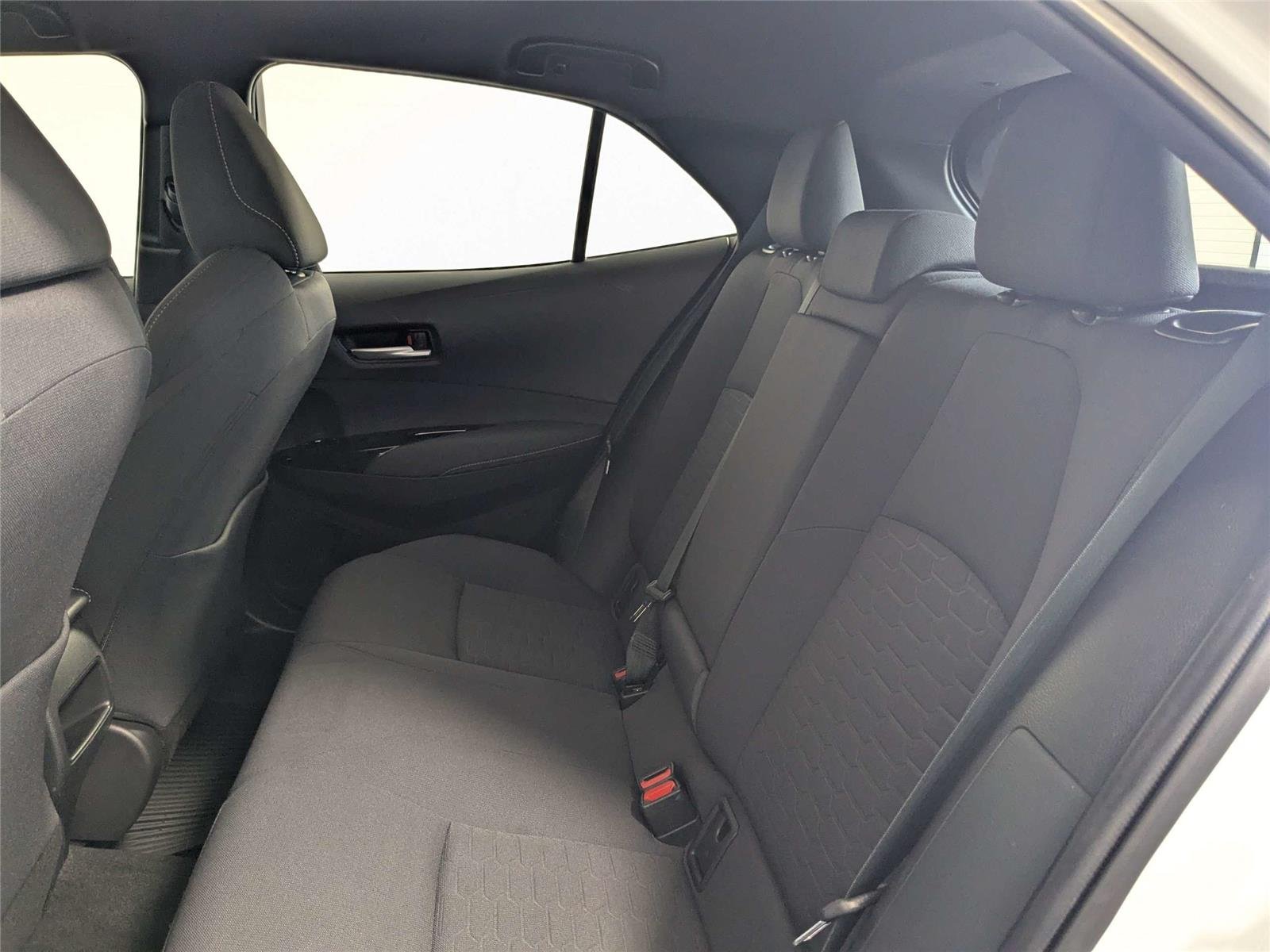 Certified Used 2022 Super White Toyota SE image 33