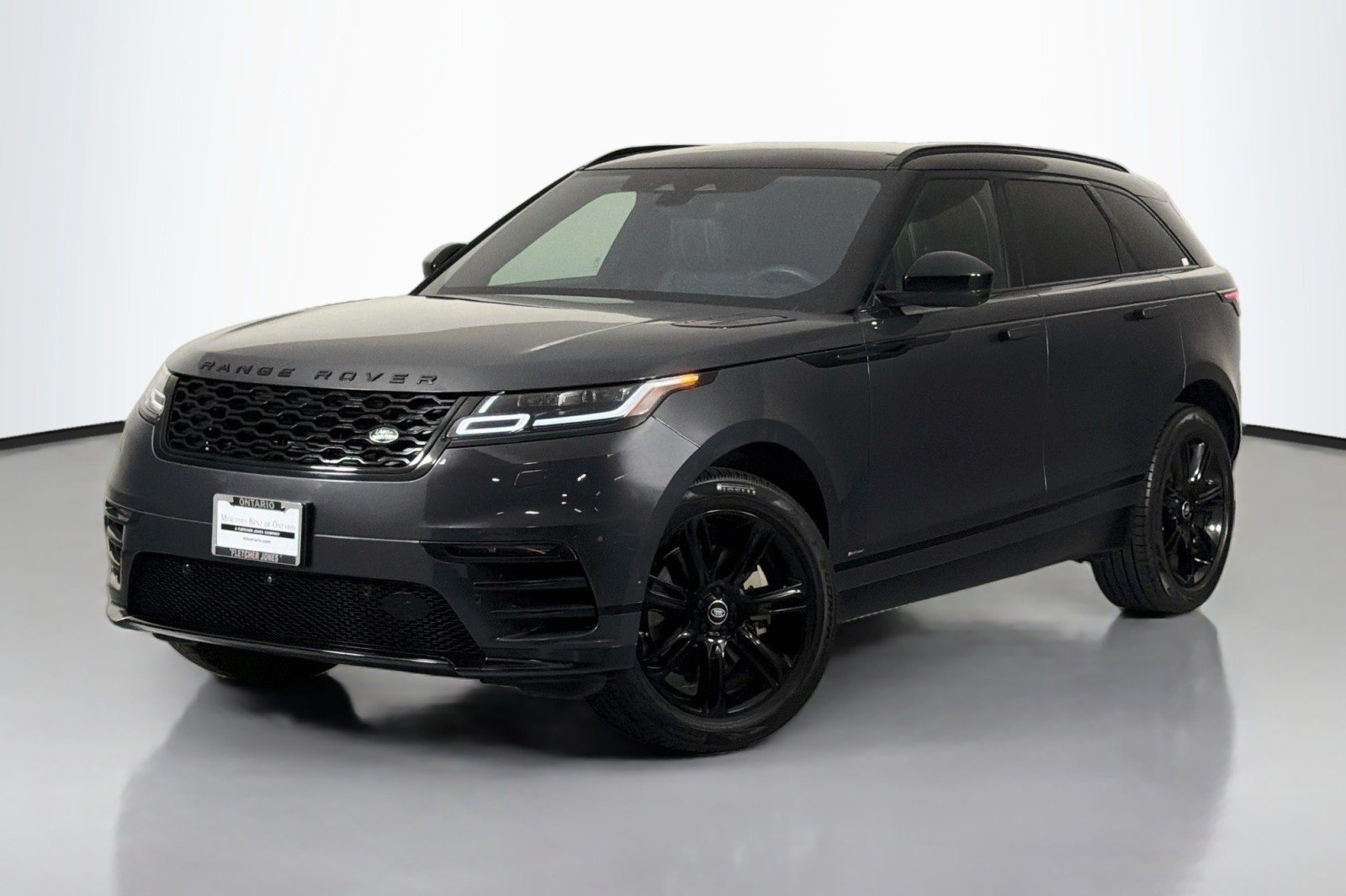 Used 2021 Carpathian Grey Premium Metallic Land Rover R-Dynamic S image 1