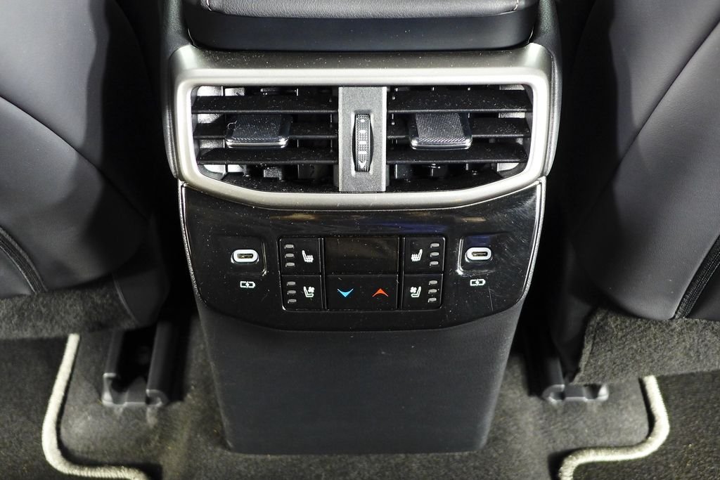 Used 2023 Ultra White Lexus 500h F SPORT Performance image 24