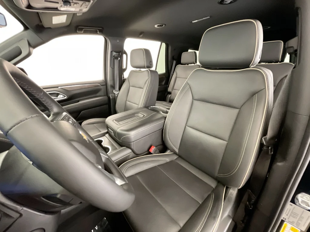 Used 2024 Black Chevrolet Premier image 19