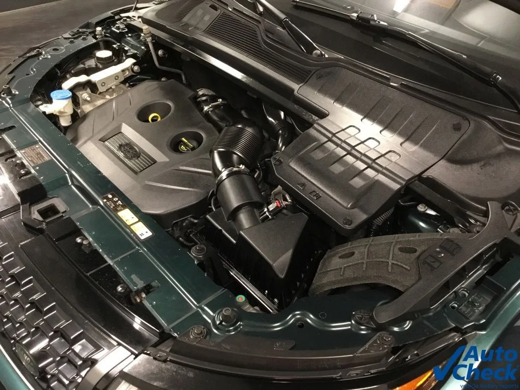 Used 2016 Green Land Rover HSE Dynamic image 42