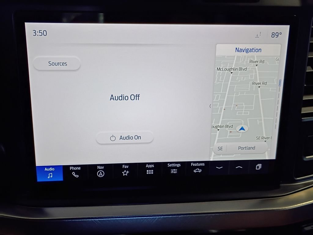 Used 2023 White Ford King Ranch image 21