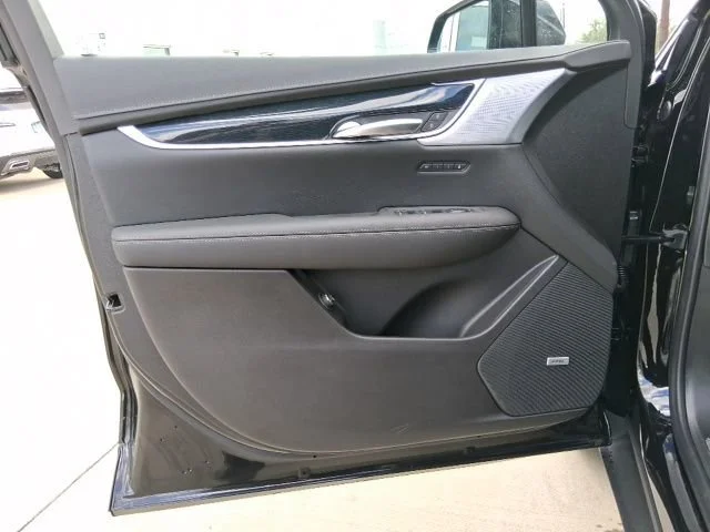 2026 Cadillac XT5 Premium Luxury - Photo 15