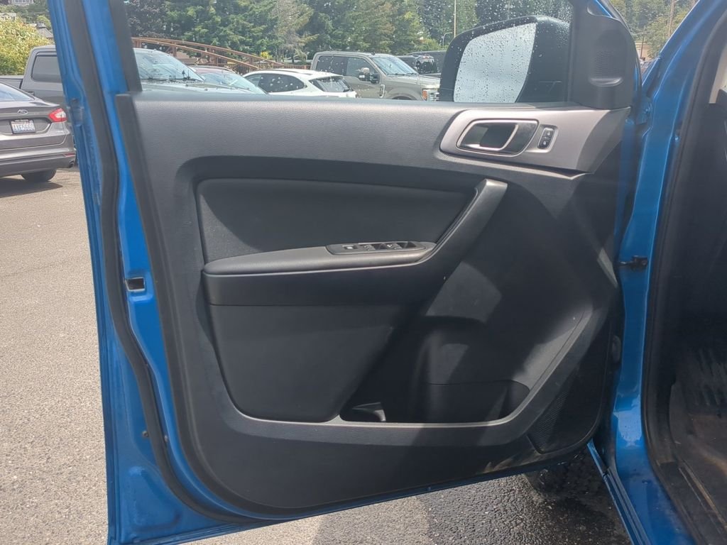 Used 2021 Blue Metallic Ford XLT image 13