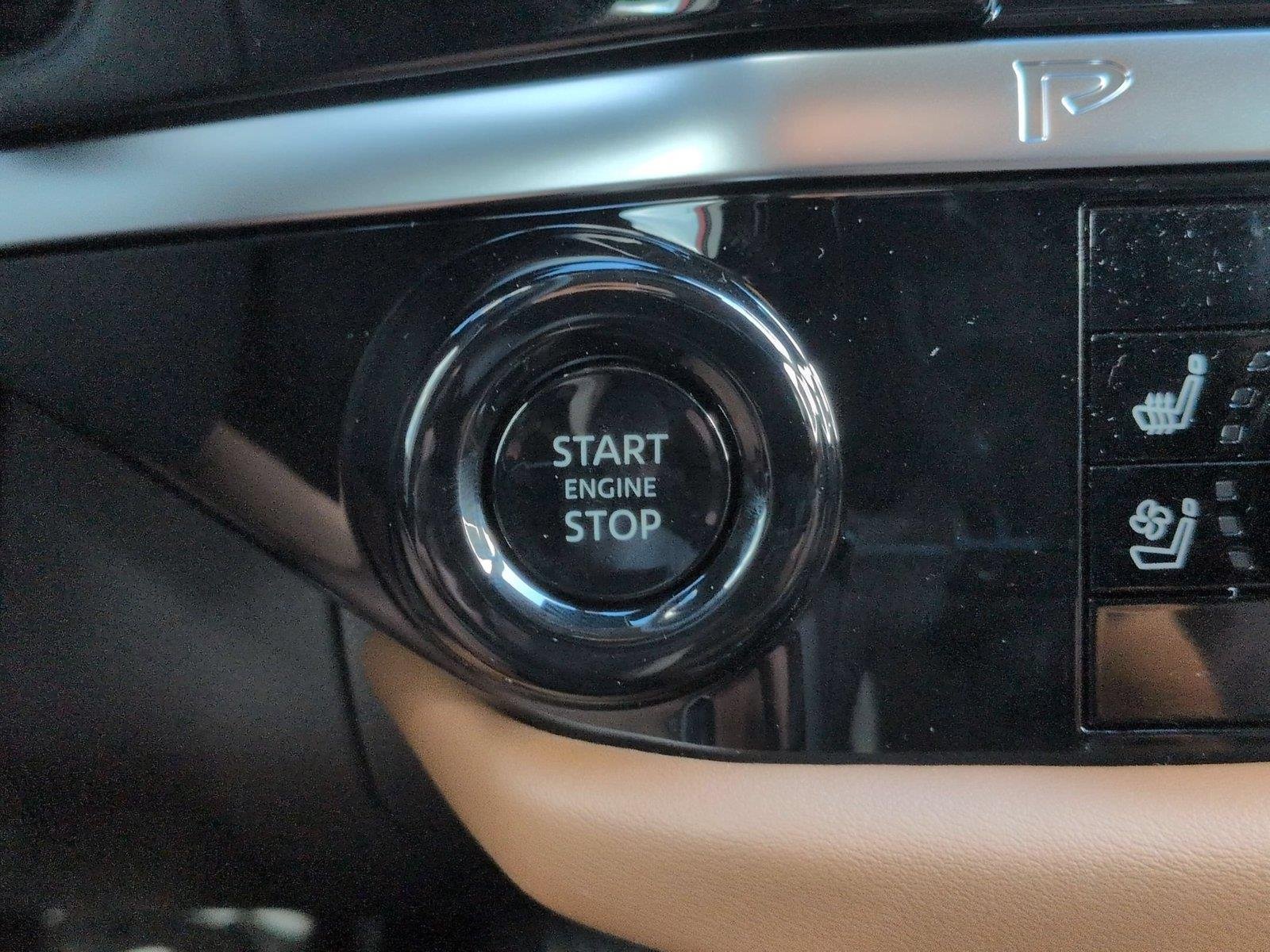 New 2026 Scarlet Ember Tintcoat Nissan Platinum image 30