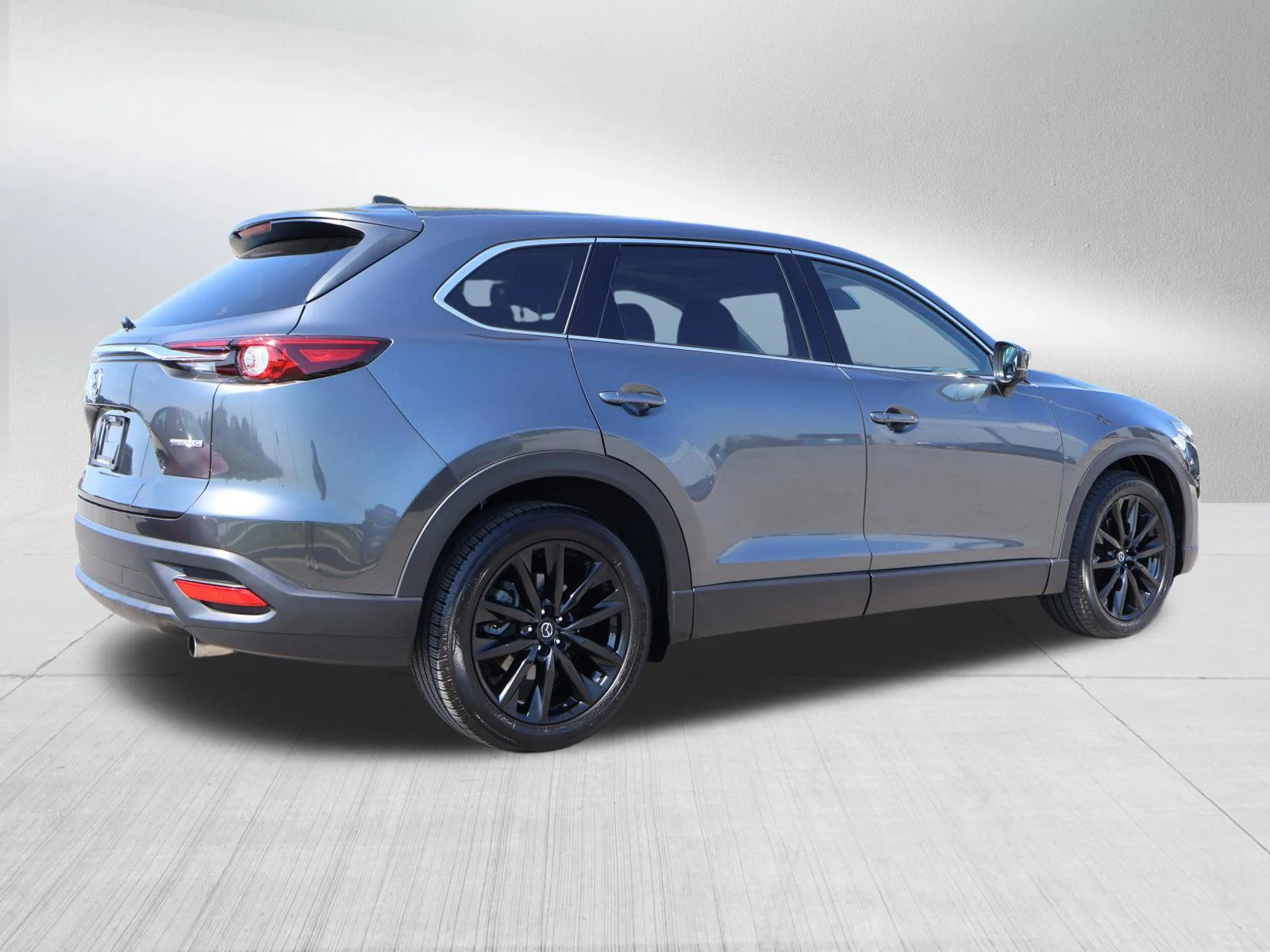 Used 2023 Machine Gray Metallic Mazda Touring Plus image 5