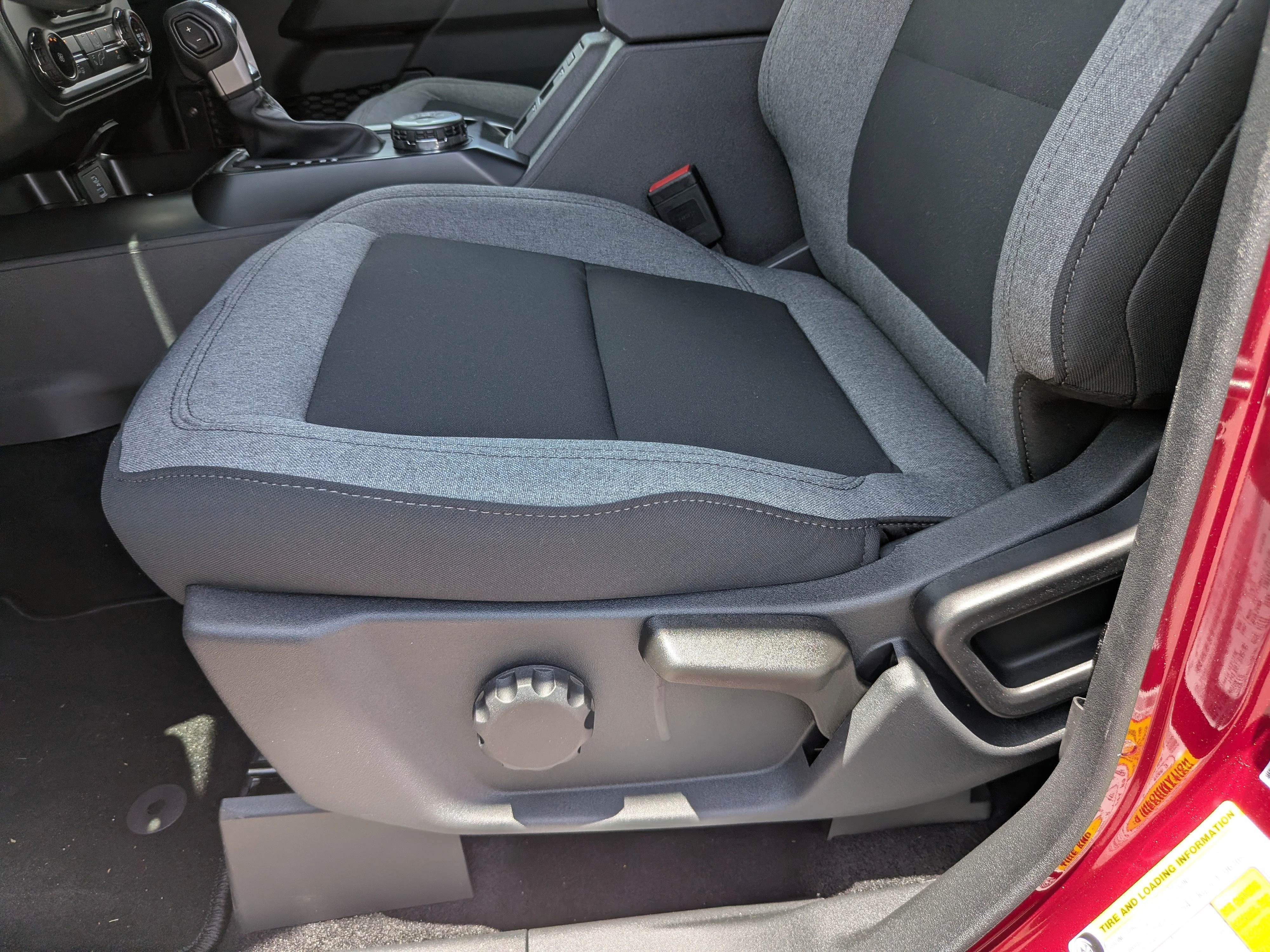 New 2025 Ruby Red Metallic Tinted Clearcoat Ford  image 17