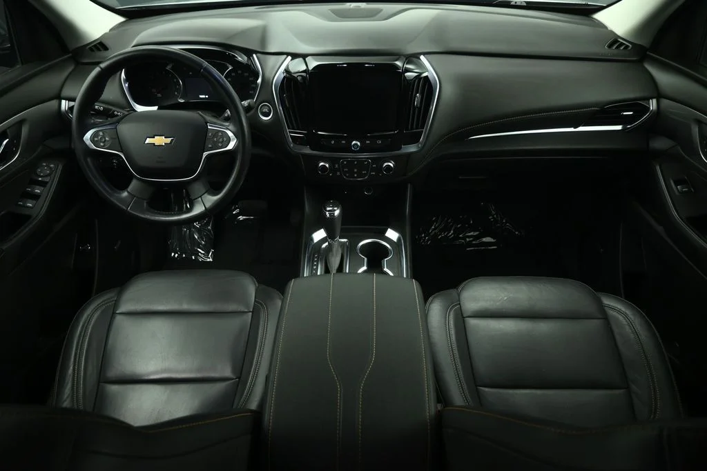 Used 2019 Gray Chevrolet 3LT image 35