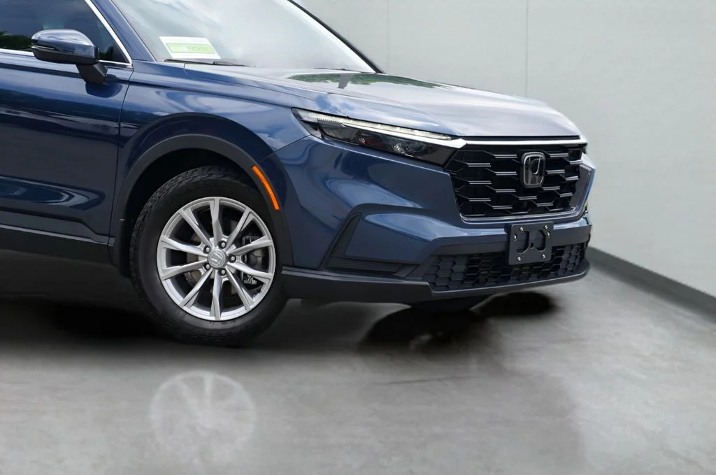 Used 2025 Canyon River Blue Met Honda EX image 3