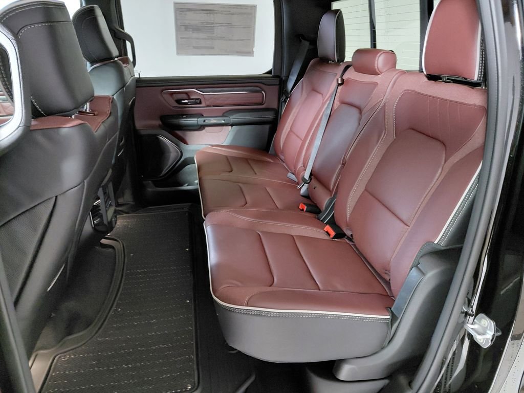 New 2026 Diamond Black Crystal Pearl-Coat Exterior Paint RAM Limited image 13
