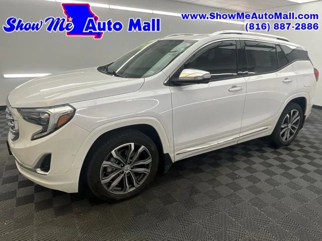 Used 2020 White GMC Denali image 1