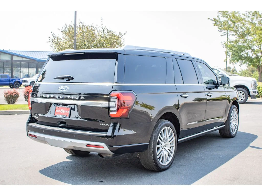 Used 2023 Agate Black Metallic Ford Platinum image 8