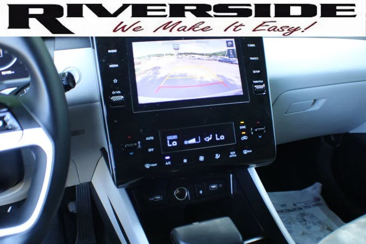 Used 2023 Portofino Gray Hyundai SEL image 12