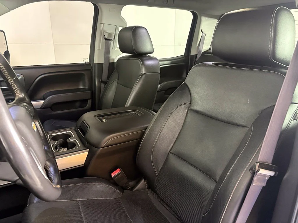Used 2016 SILVER ICE METALLIC Chevrolet LTZ image 23