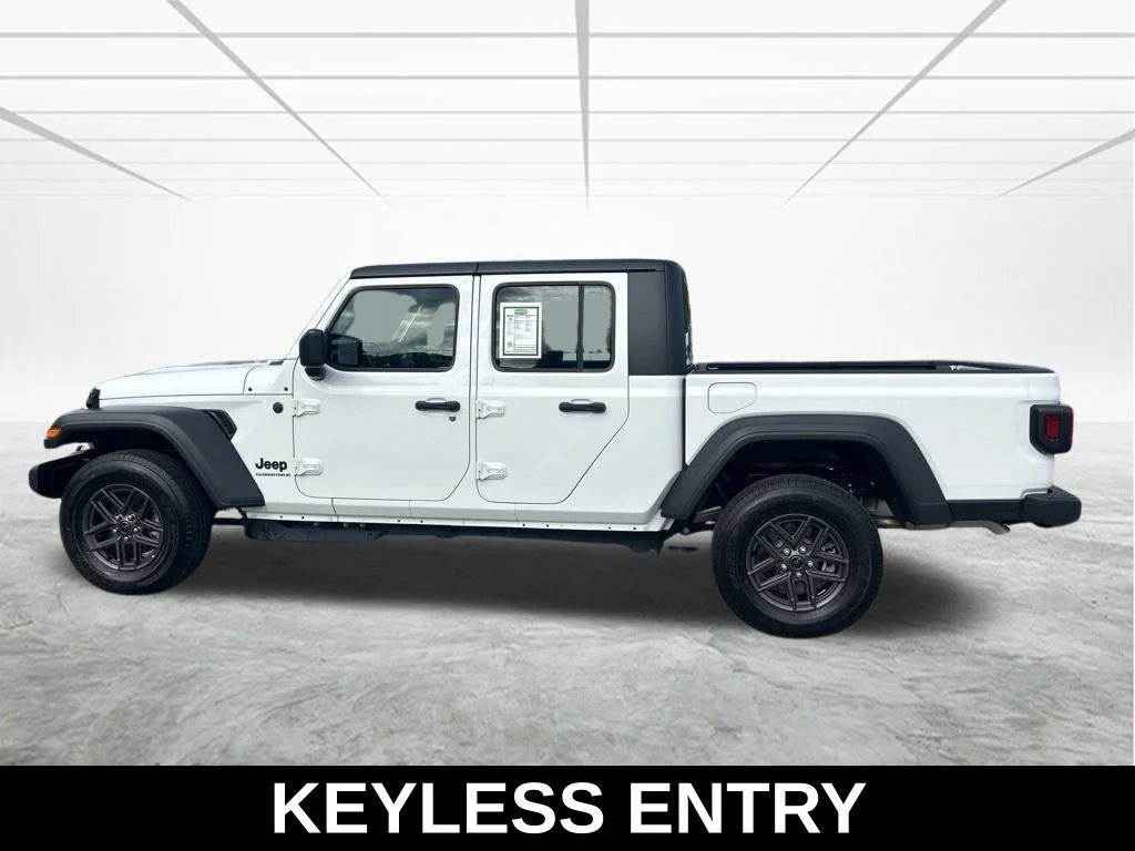 Used 2026 White Jeep Sport image 8