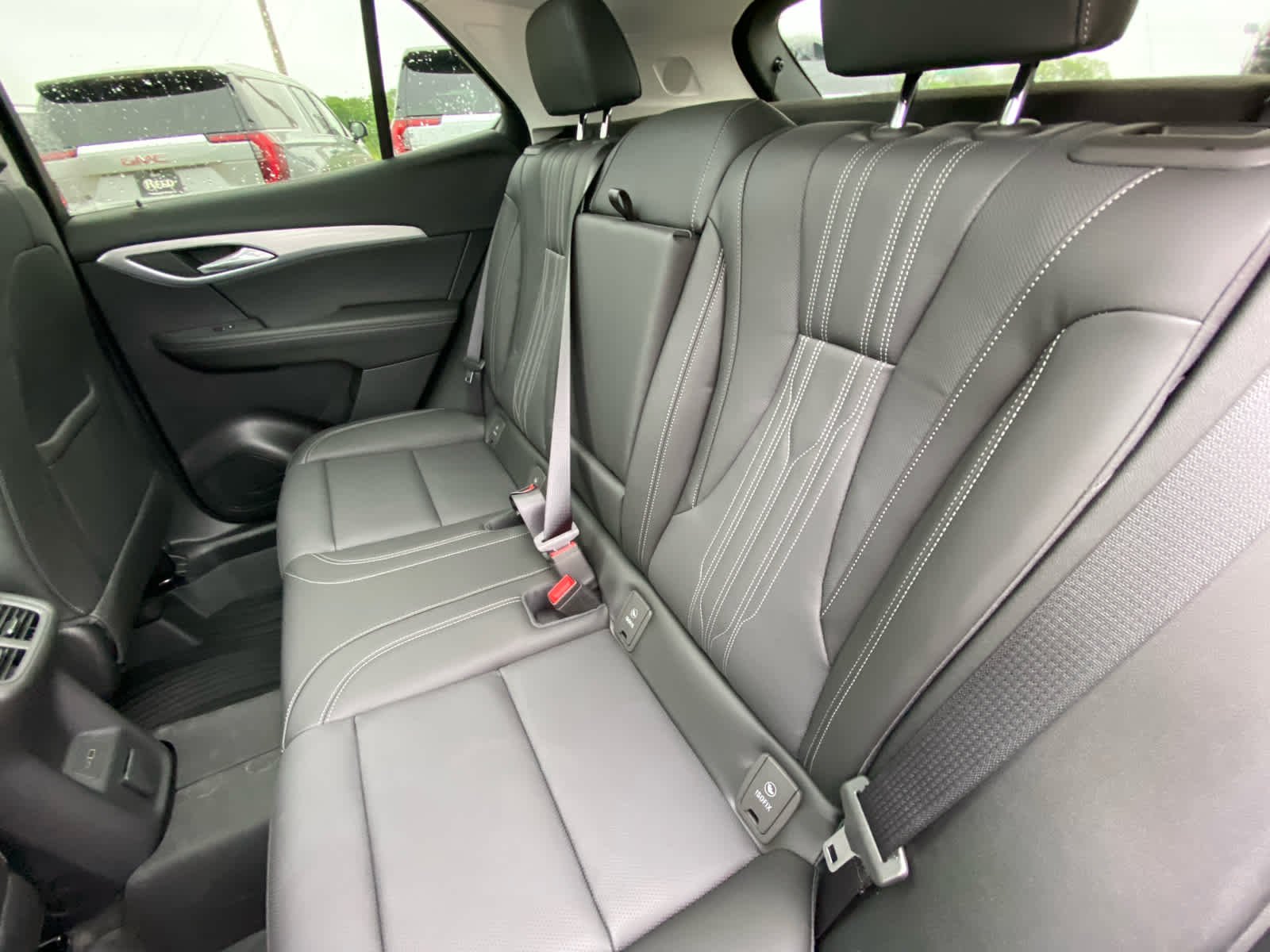 2026 Buick Envision Avenir - Photo 24