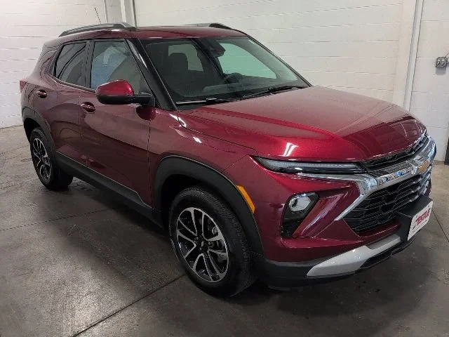 Used 2024 Crimson Metallic Chevrolet LT image 3