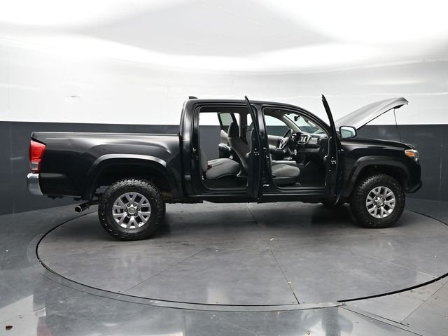 Used 2017 Black Toyota SR5 image 29